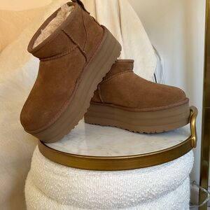 UGG Classic Ultra Mini Platform Chestnut